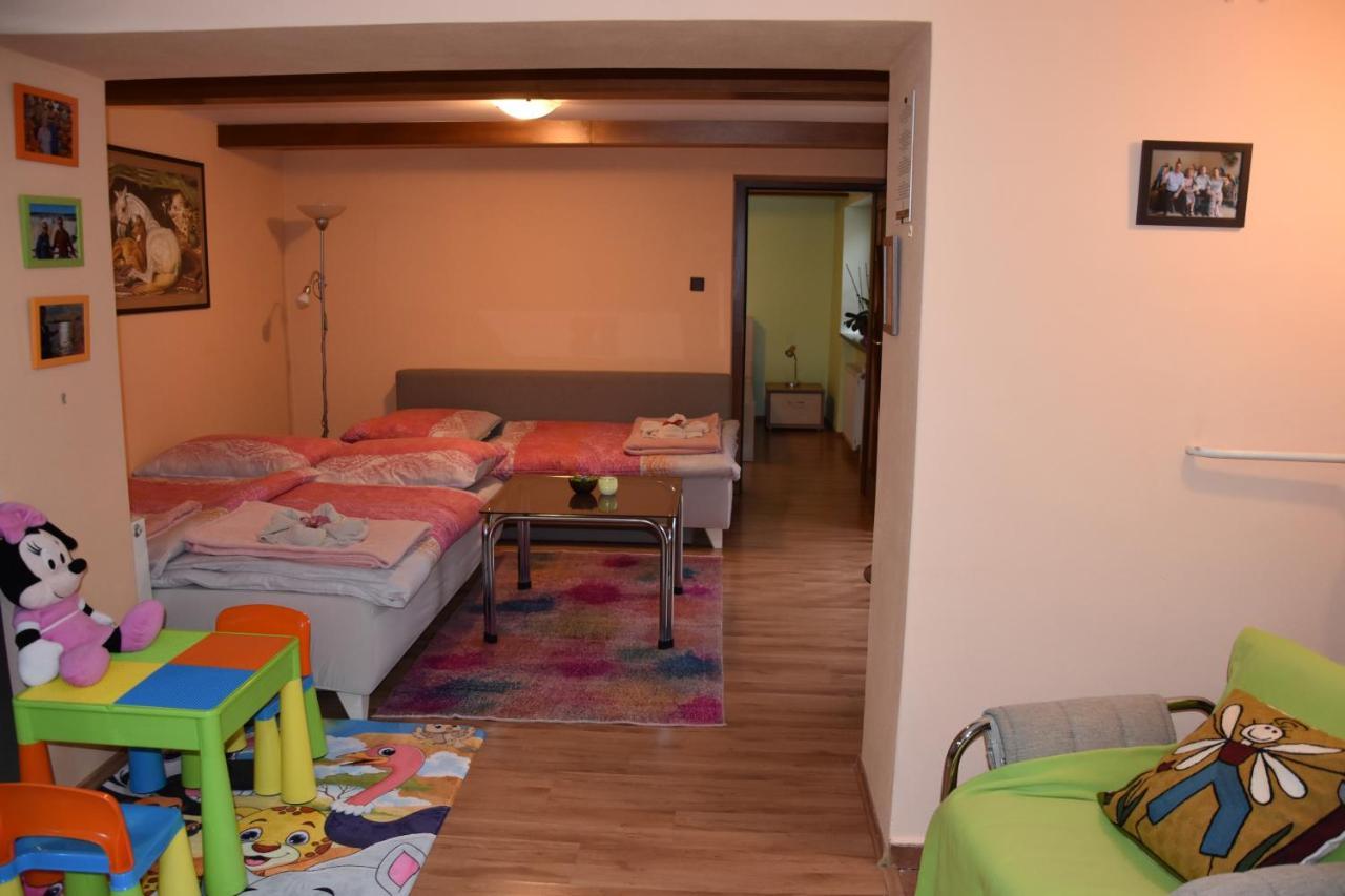 Dafinka Apartment Banska Bystrica Exterior photo