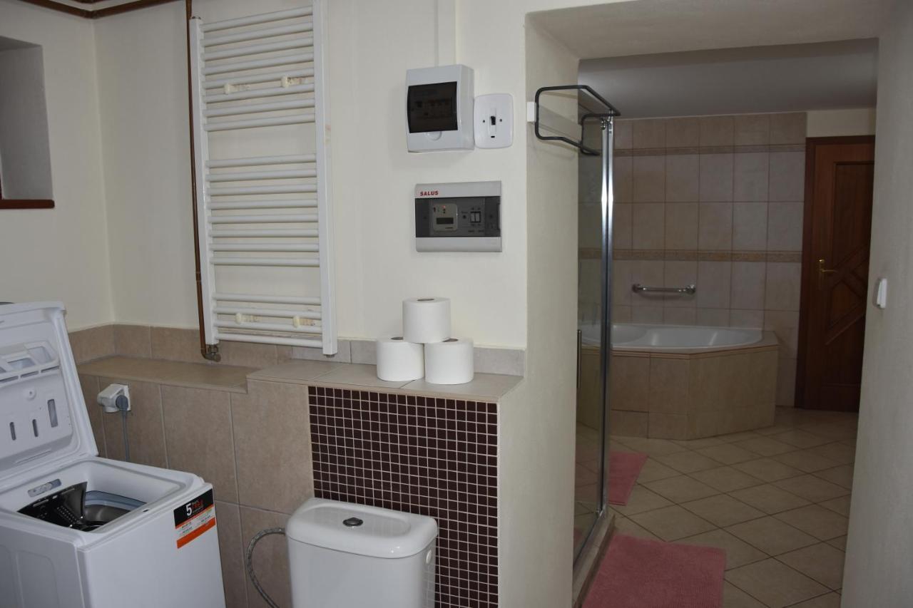 Dafinka Apartment Banska Bystrica Exterior photo
